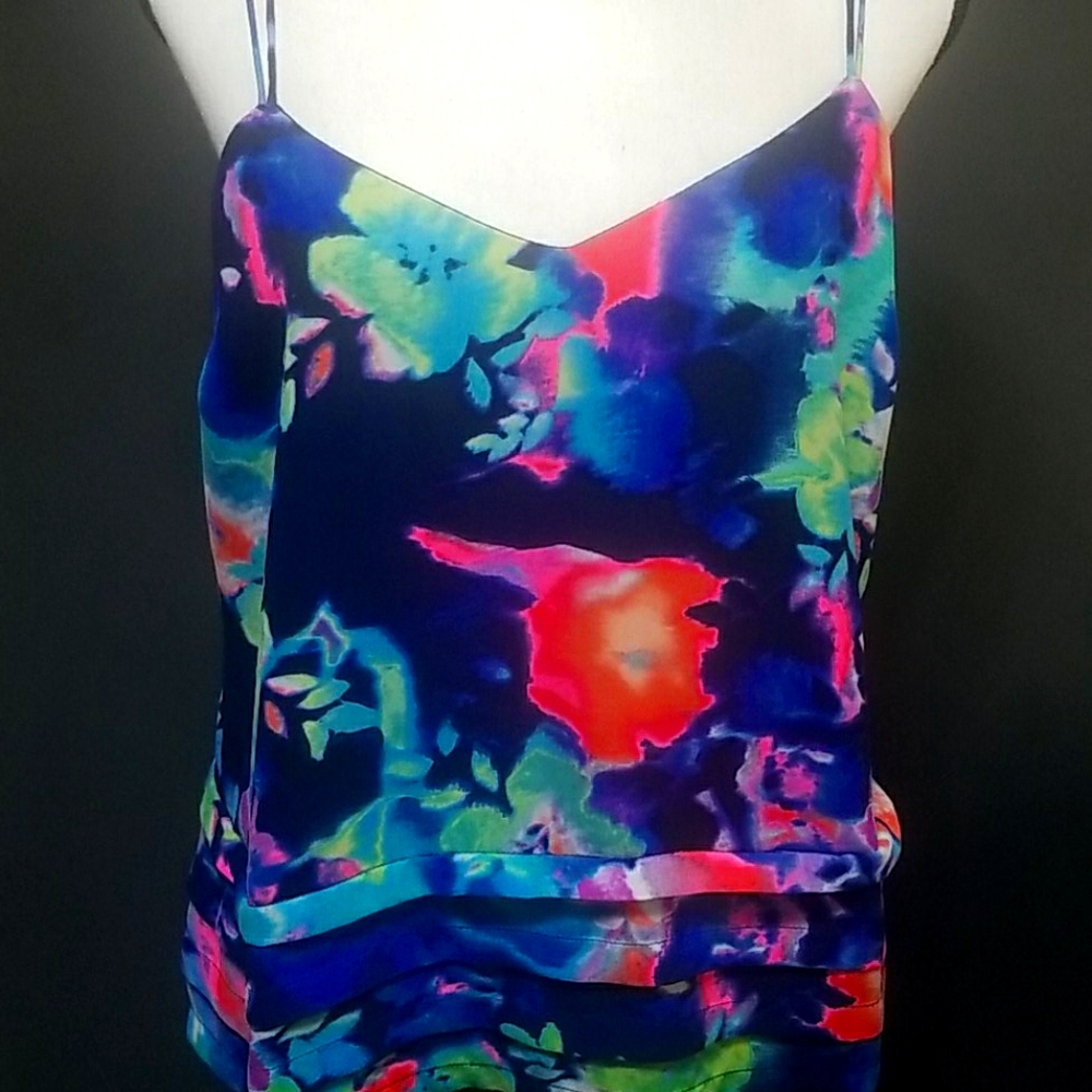 Adorable strappy tank top